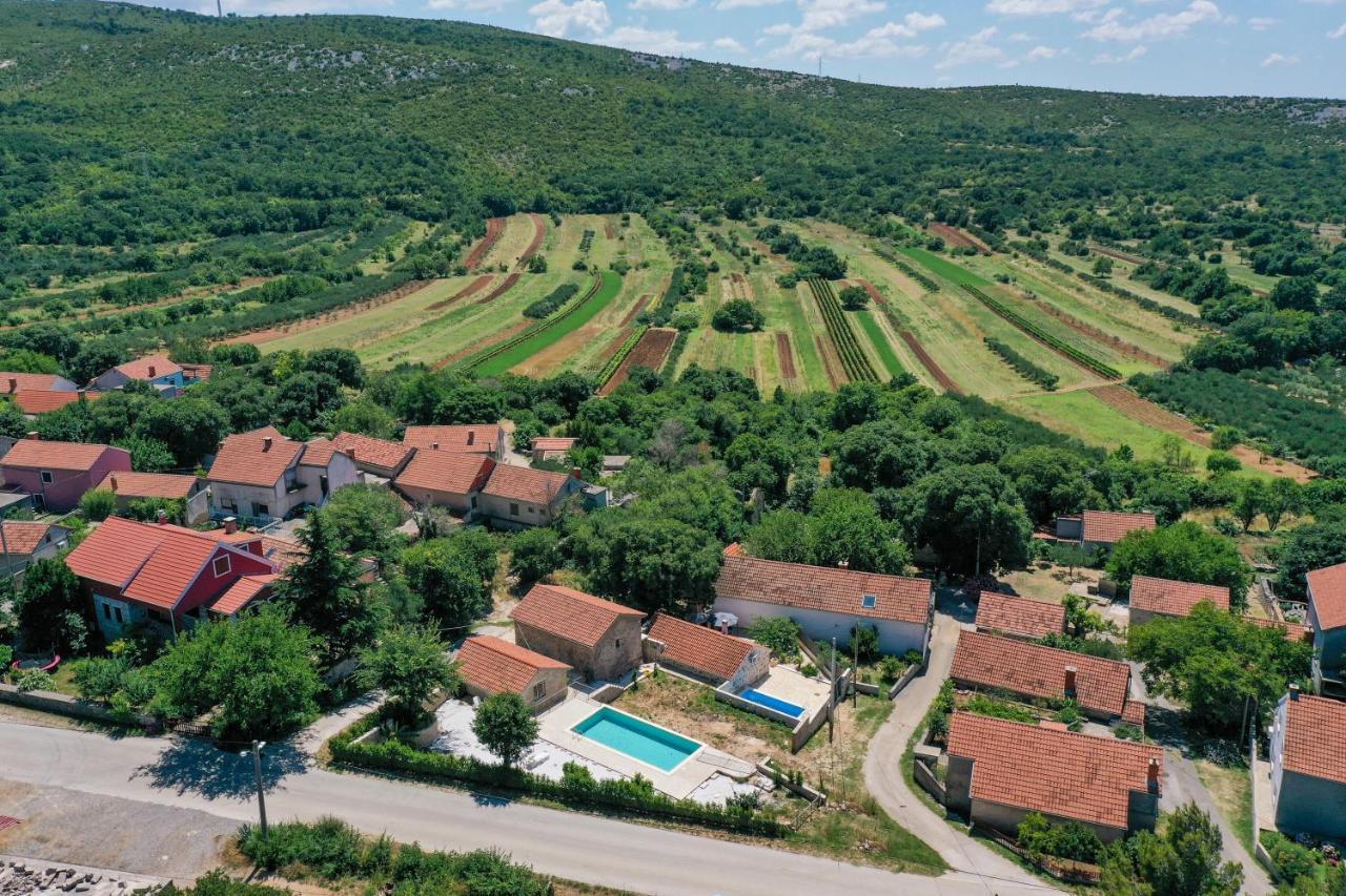 Holiday House Manuela Krusevo  Exterior photo